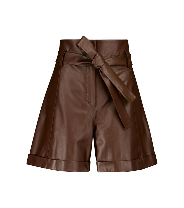 Photo: Dorothee Schumacher - Exciting Softness leather Bermuda shorts
