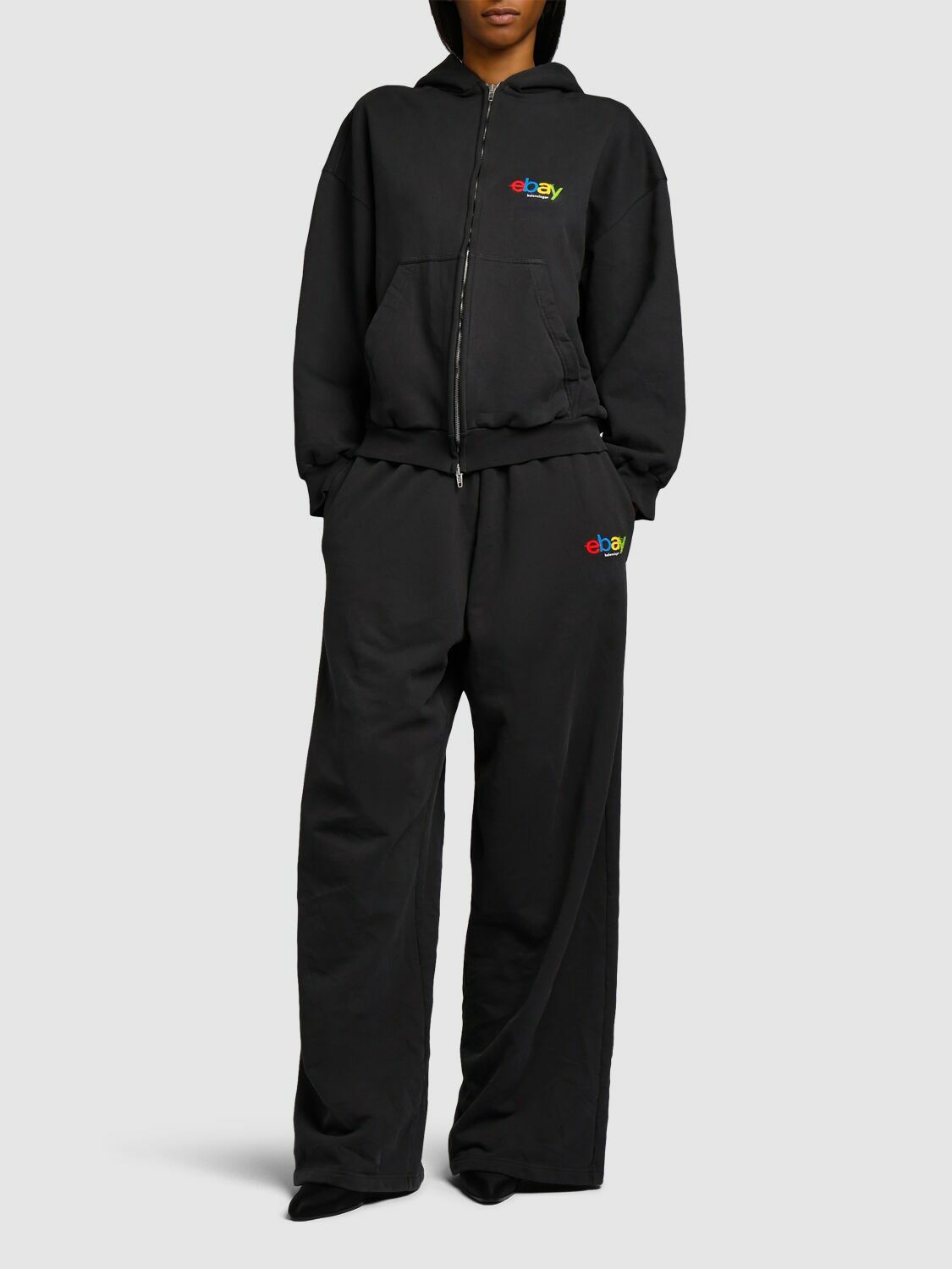 送料込+BALENCIAGA+パッド付きジップアップ Hoodie ホワイト の ウィメンズ Tacky Tattoo ジップアップ Hoodie
