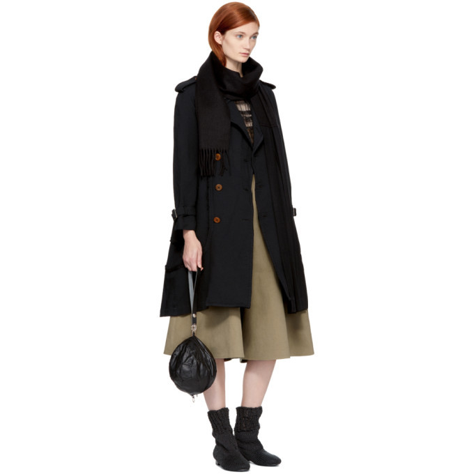 Bless Black Pleated Plisseeedge Scarf Bless