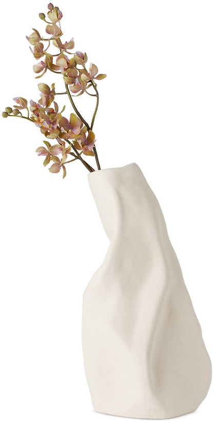 Photo: Completedworks Beige Ekaterina Bazhenova Yamasaki Edition Giant Wake Vase