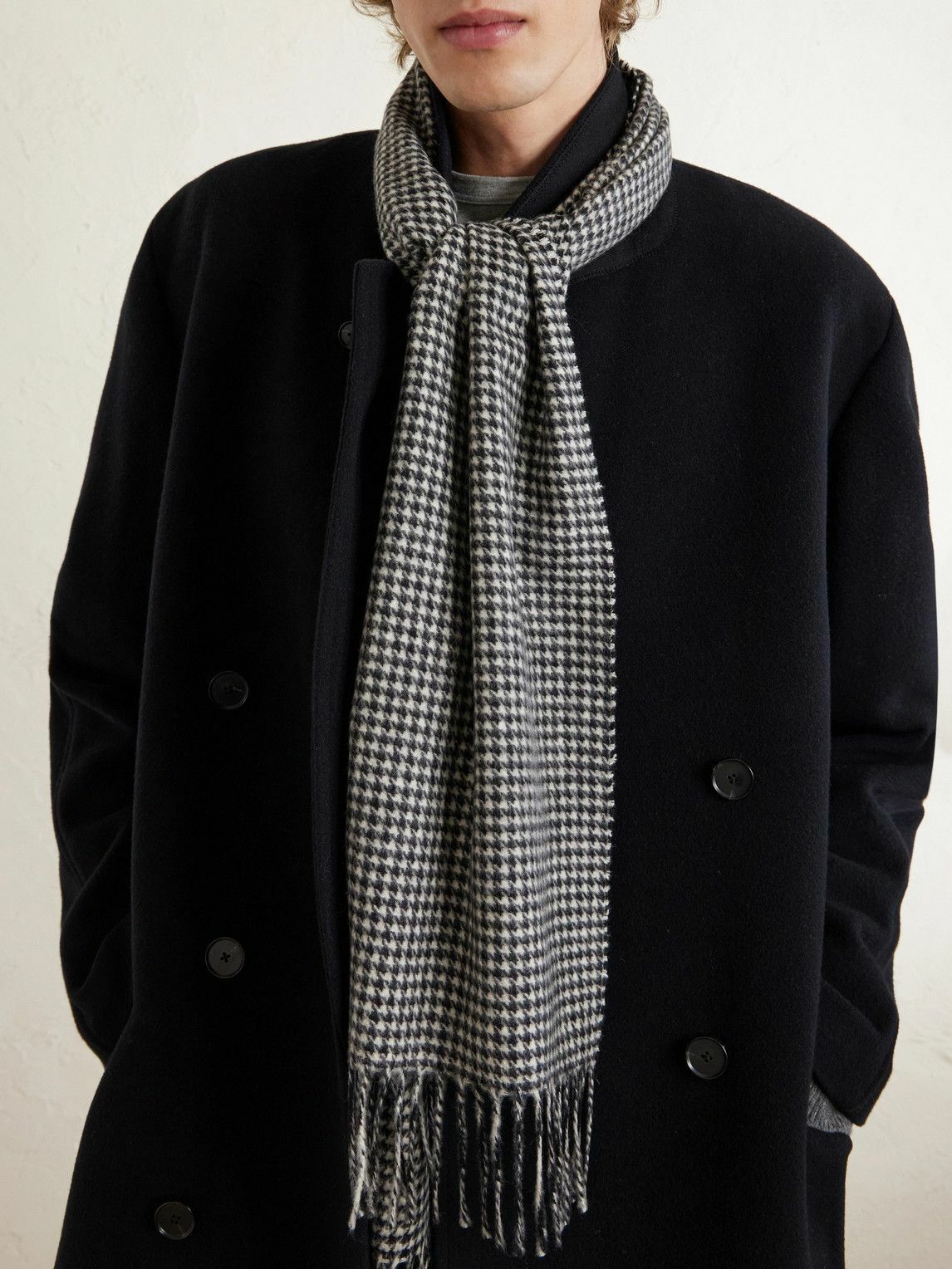 Nili Lotan - Fringed Houndstooth Cashmere Scarf