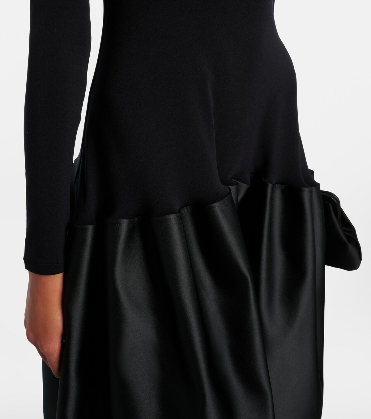 Fforme Catrin duchess satin gown