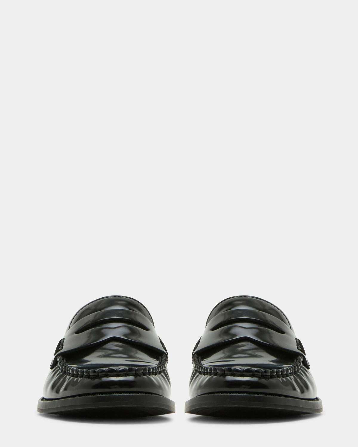 Steve Madden Prep Flats in Black