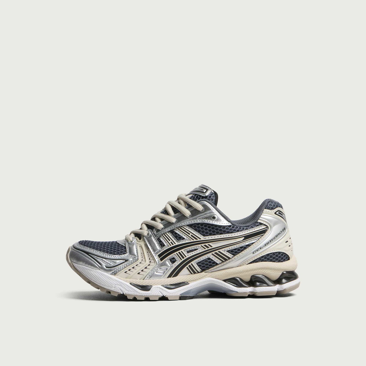 Asics GEL-KAYANO 14 Sneaker in Carrier Grey/Black