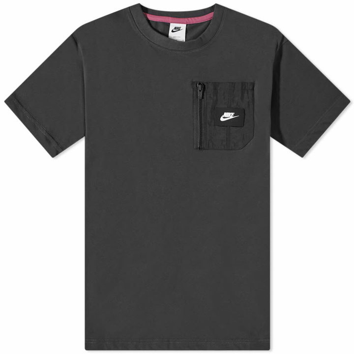 Photo: Nike Men's Pocket T-Shirt in Black
