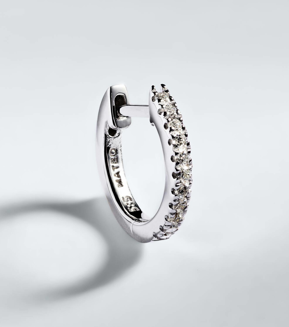 Mateo 14kt white gold single earring with diamonds