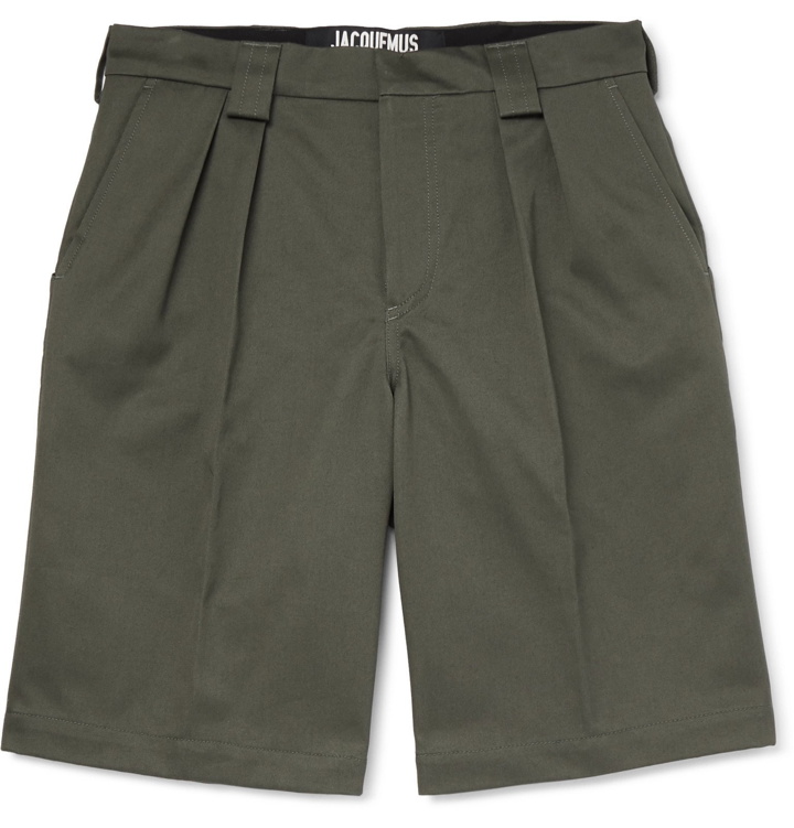 Photo: Jacquemus - Wide-Leg Pleated Cotton-Twill Shorts - Green