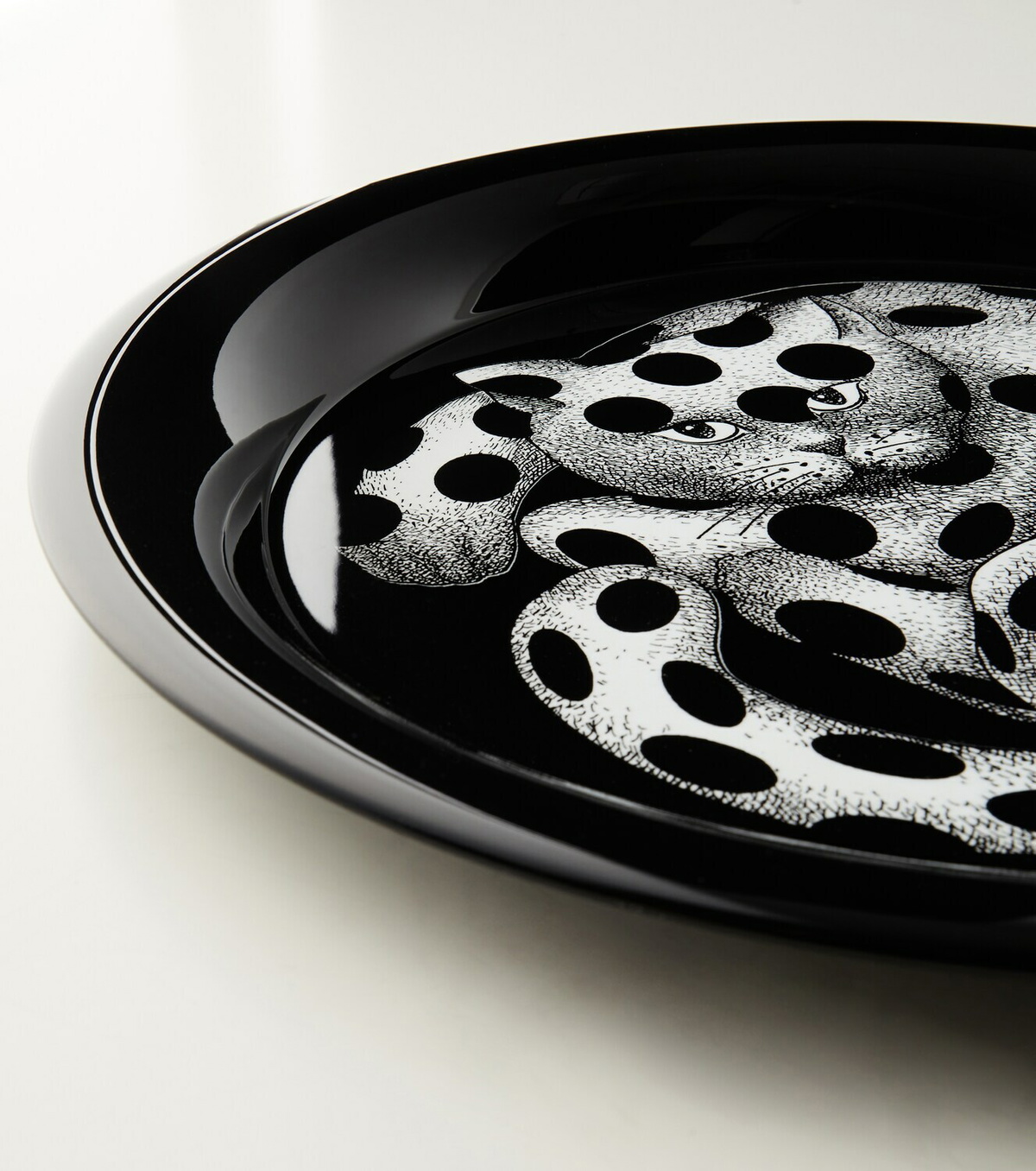 Fornasetti High Fidelity iron decorative tray
