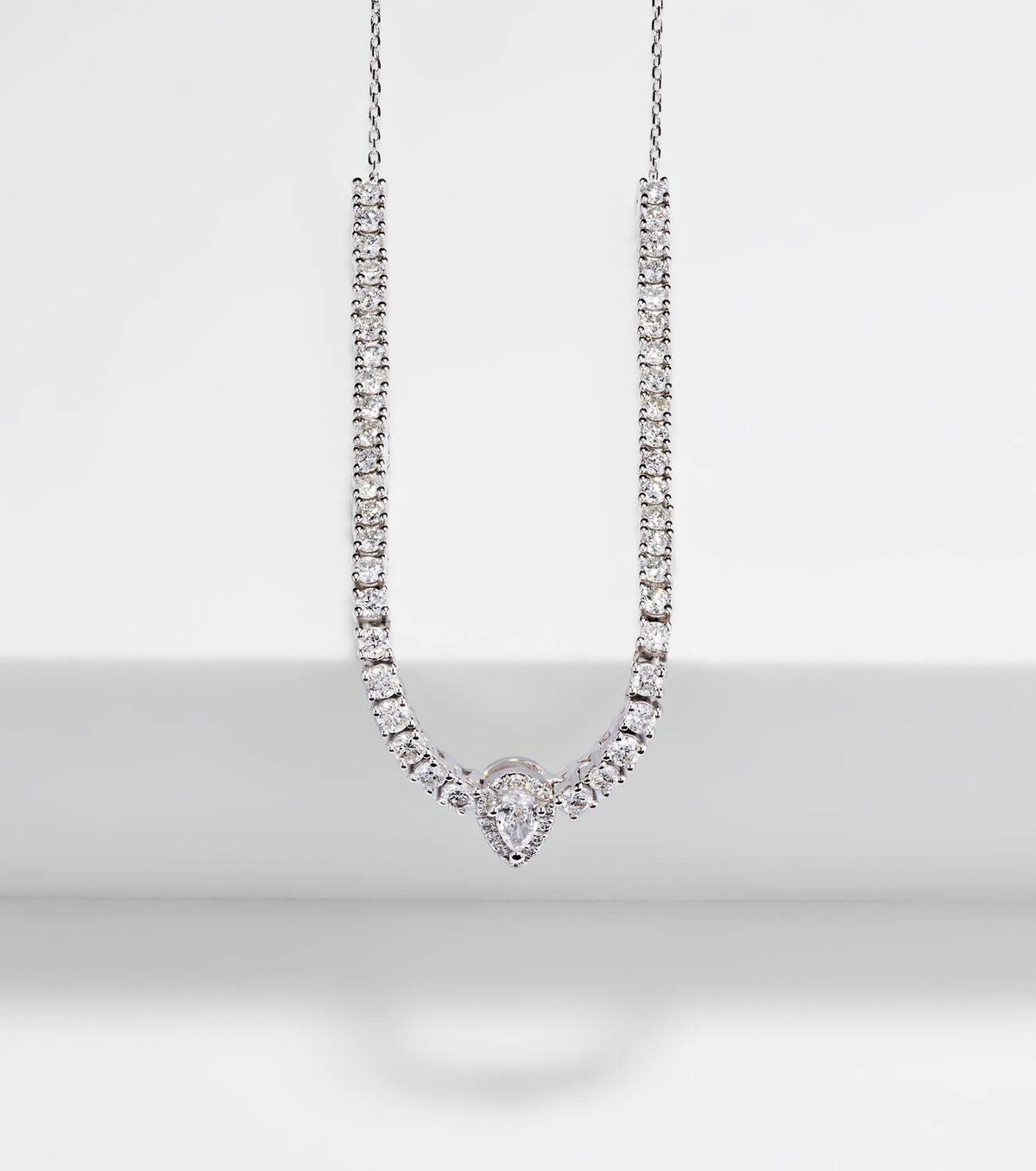Persée 18kt white gold necklace with diamonds