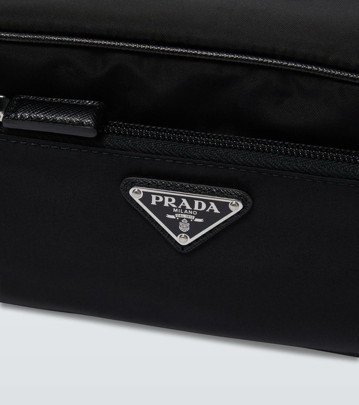【Prada】テクニカル fabric washbag Prada Technical fabric washbag Prada