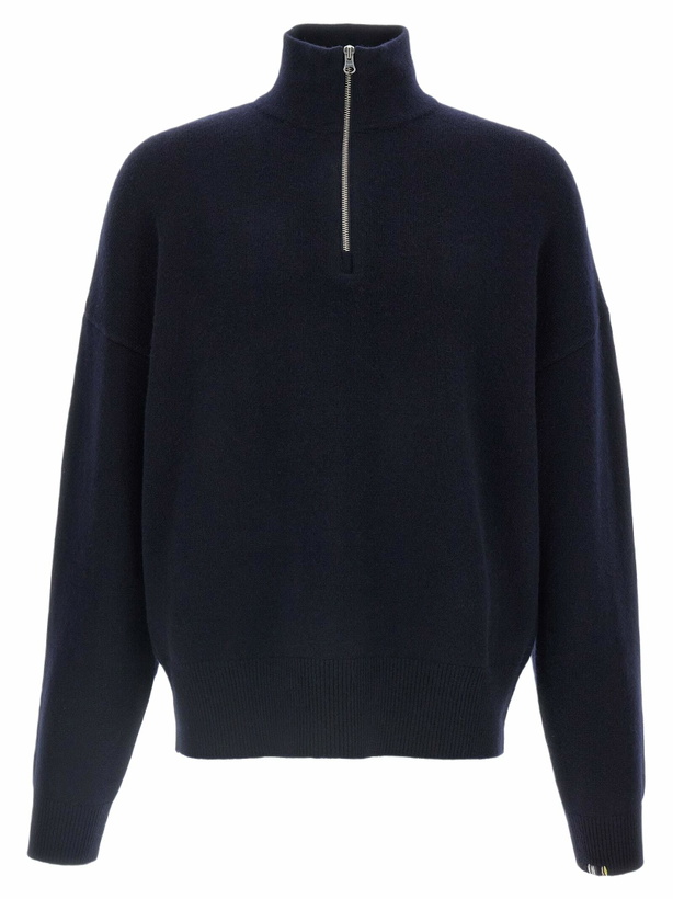 Photo: Extreme Cashmere Sweater N°235 Hike