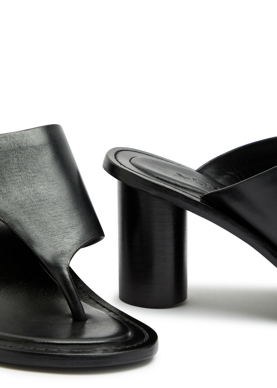 A.emery Hardie 70 Thong Mules Black