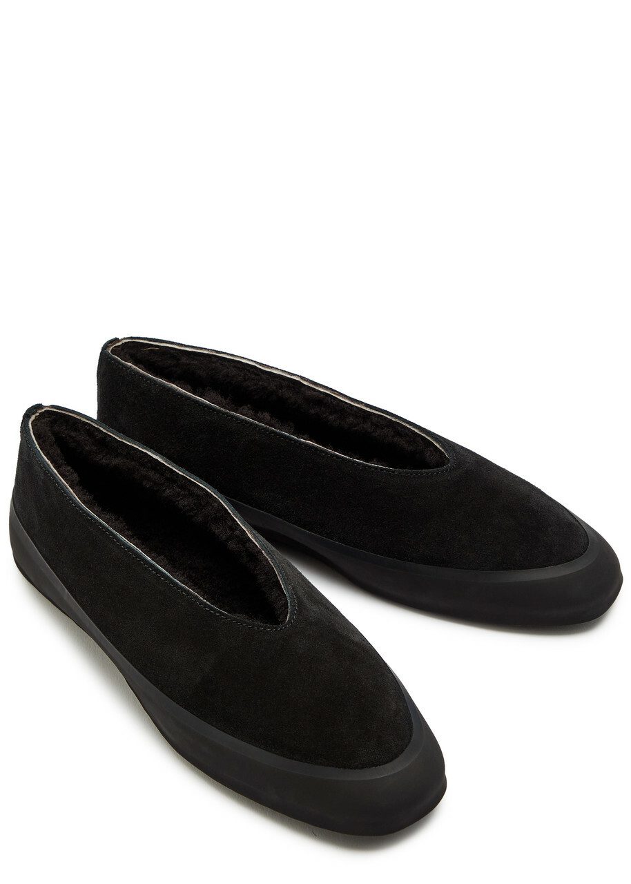 LE Monde Beryl Apres Ski Suede Ballet Flats Black