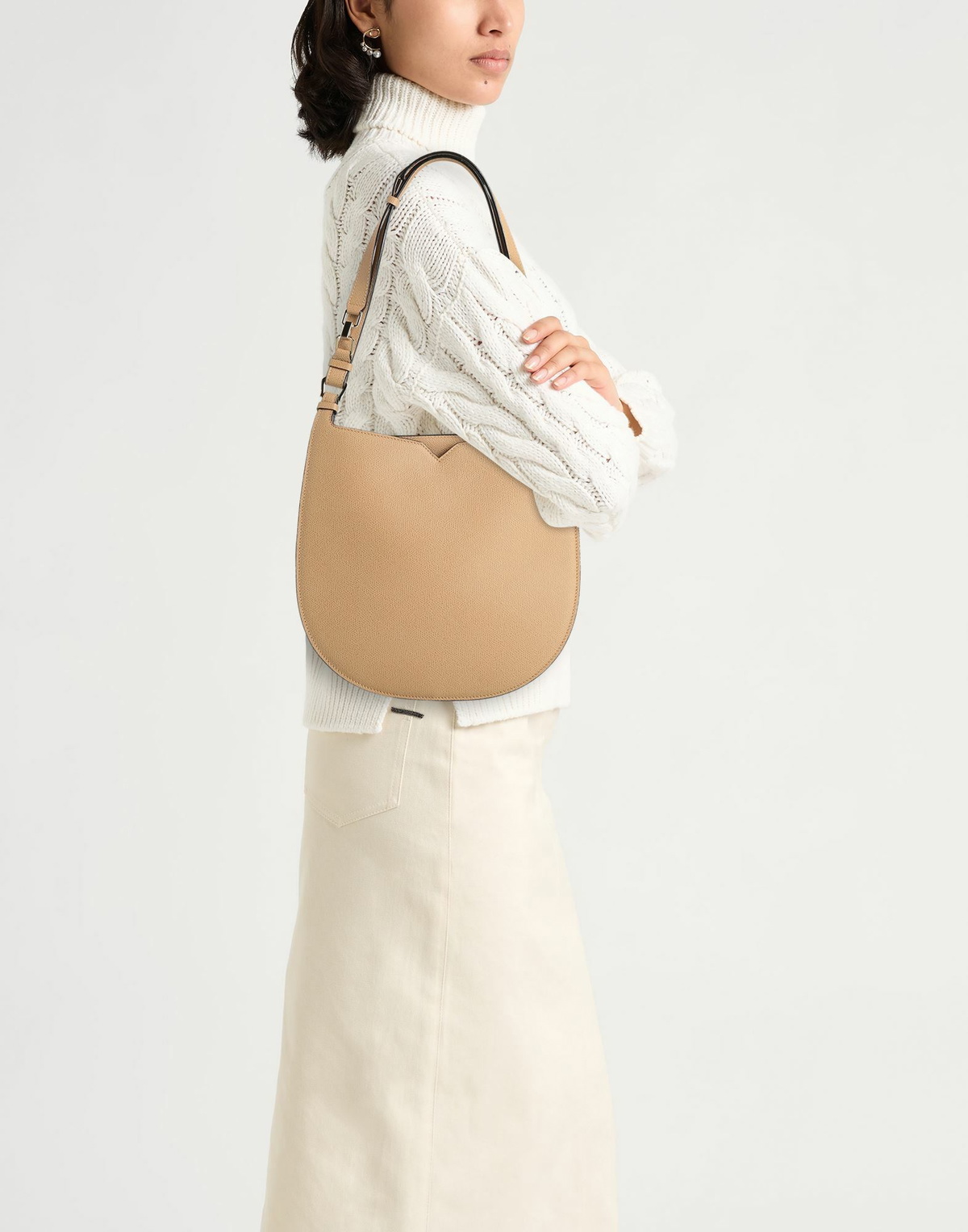 Valextra Womens Shoulder bag in Beige
