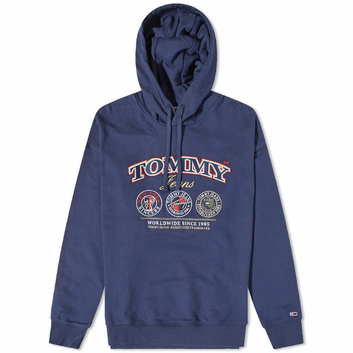 Photo: Tommy Jeans Men's Skater Logo Hoody in Twilight Navy
