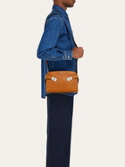Ferragamo Mens Hug messenger (S) in Brown