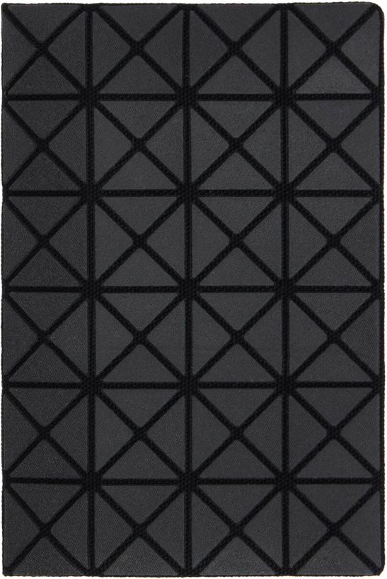 Photo: BAO BAO ISSEY MIYAKE Black Oyster Card Holder