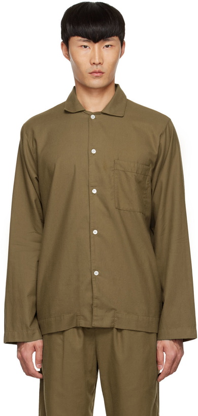 Photo: Tekla Khaki Organic Cotton Pyjama Shirt