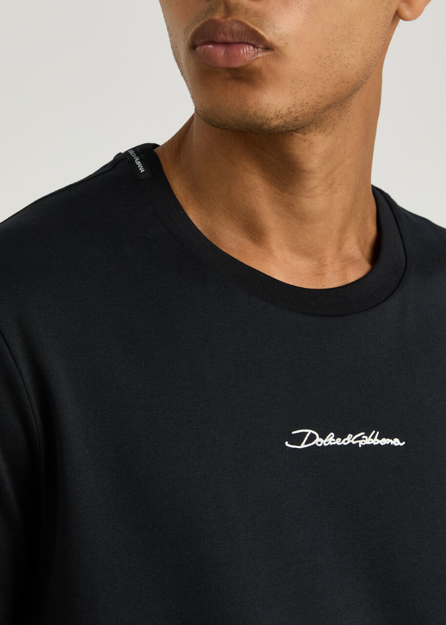 Dolce & Gabbana T-SHIRT WITH APPLIQUE コットン Tシャツ ロゴ Dolce & Gabbana Logo-appliqué Cotton T-shirt Dark Blue Dolce