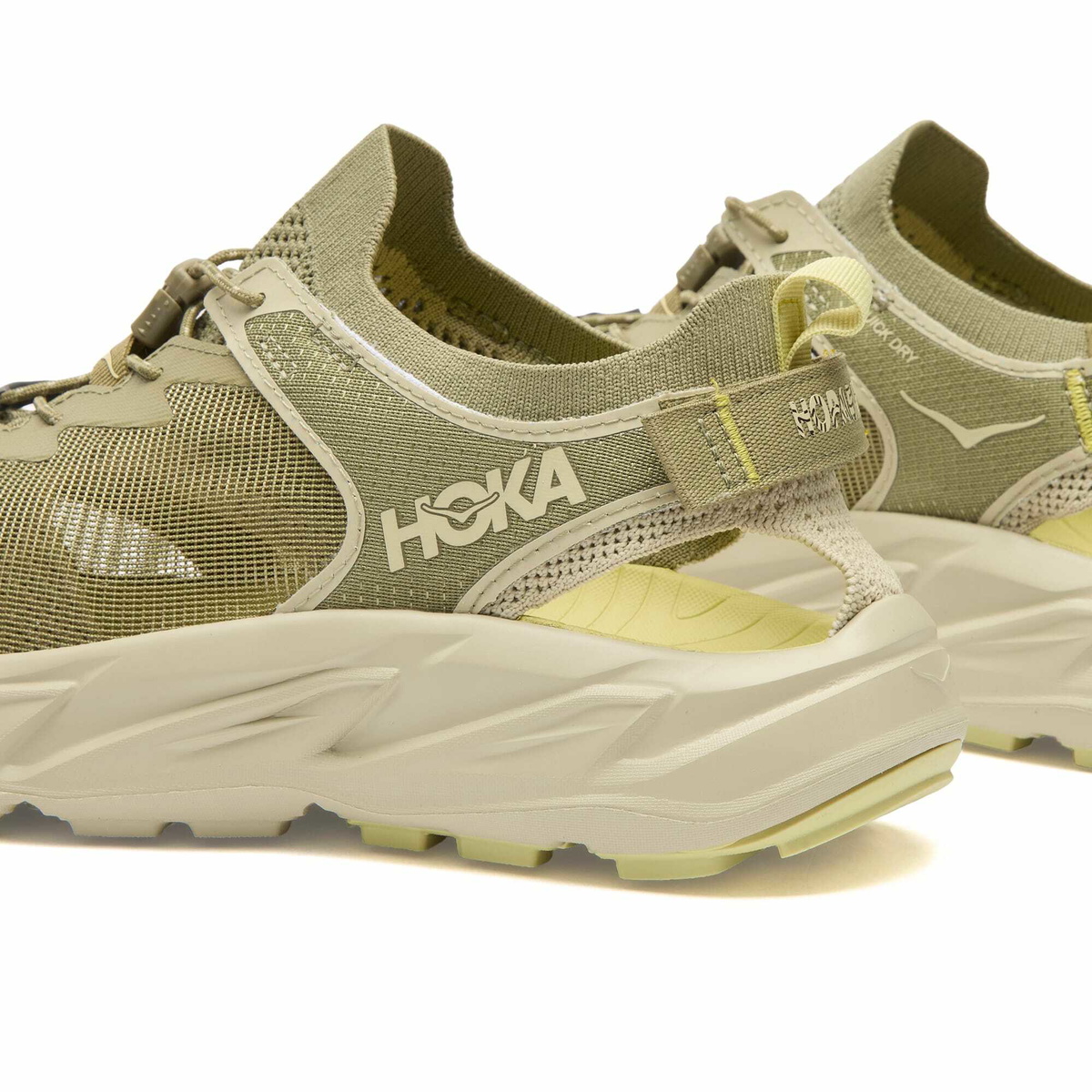 HOKA ONE ONE Hopara 2 Sneaker in Wild Mushroom/Oyster Mushroom