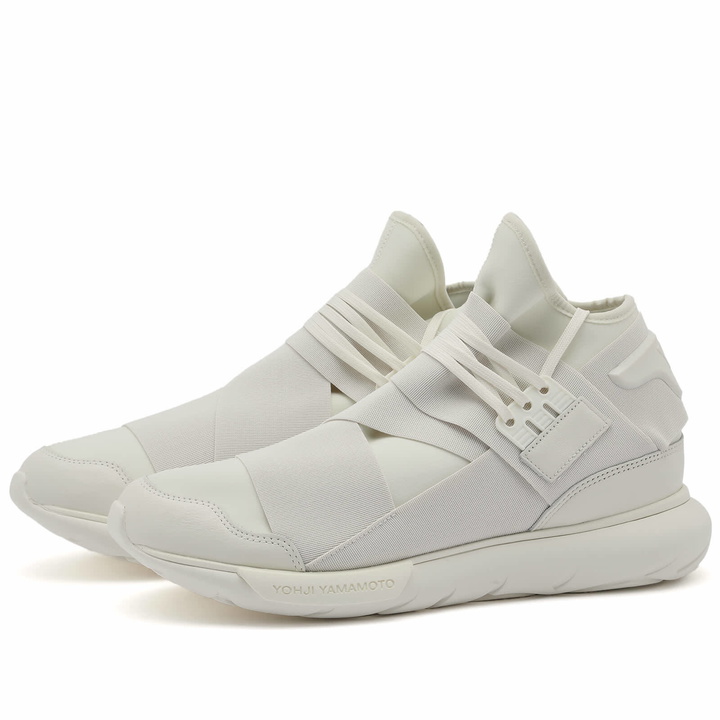 Photo: Y-3 Men's Qasa Sneakers in Off White