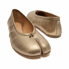 Maison Margiela Women's Tabi Ballerina in Cream/Gold
