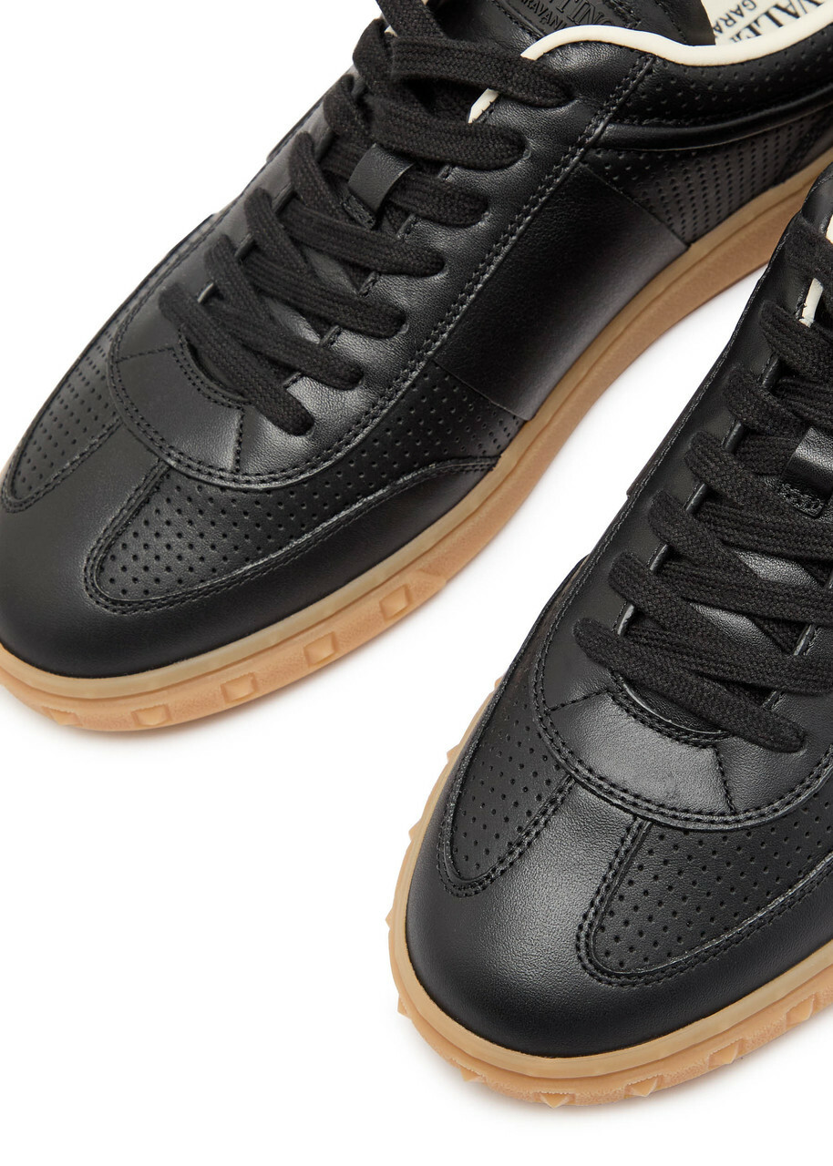 Valentino Garavani Upvillage Panelled Leather Sneakers Black