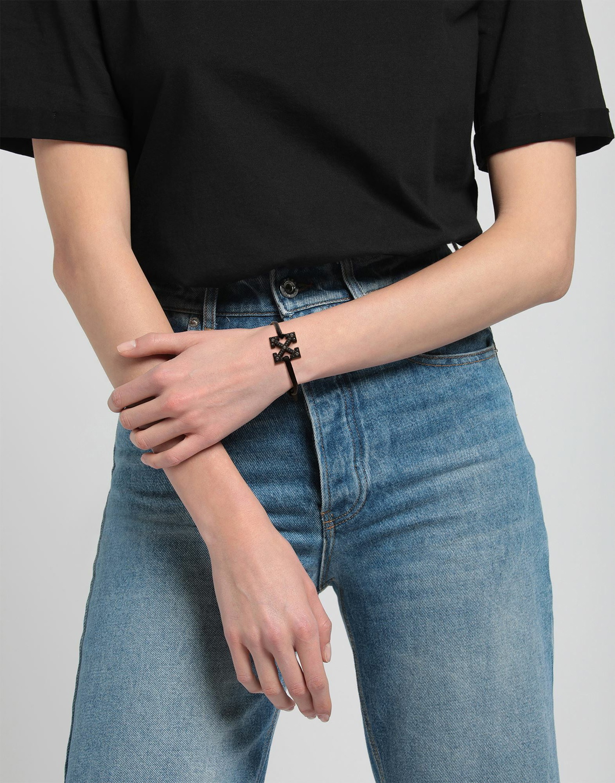 Off-white Womens Bracelet in Black