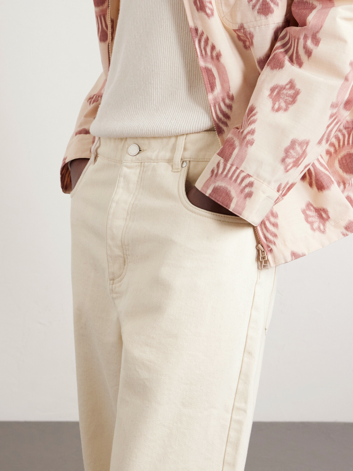 A Kind Of Guise - Terek Organic Tapered Jeans - Neutrals