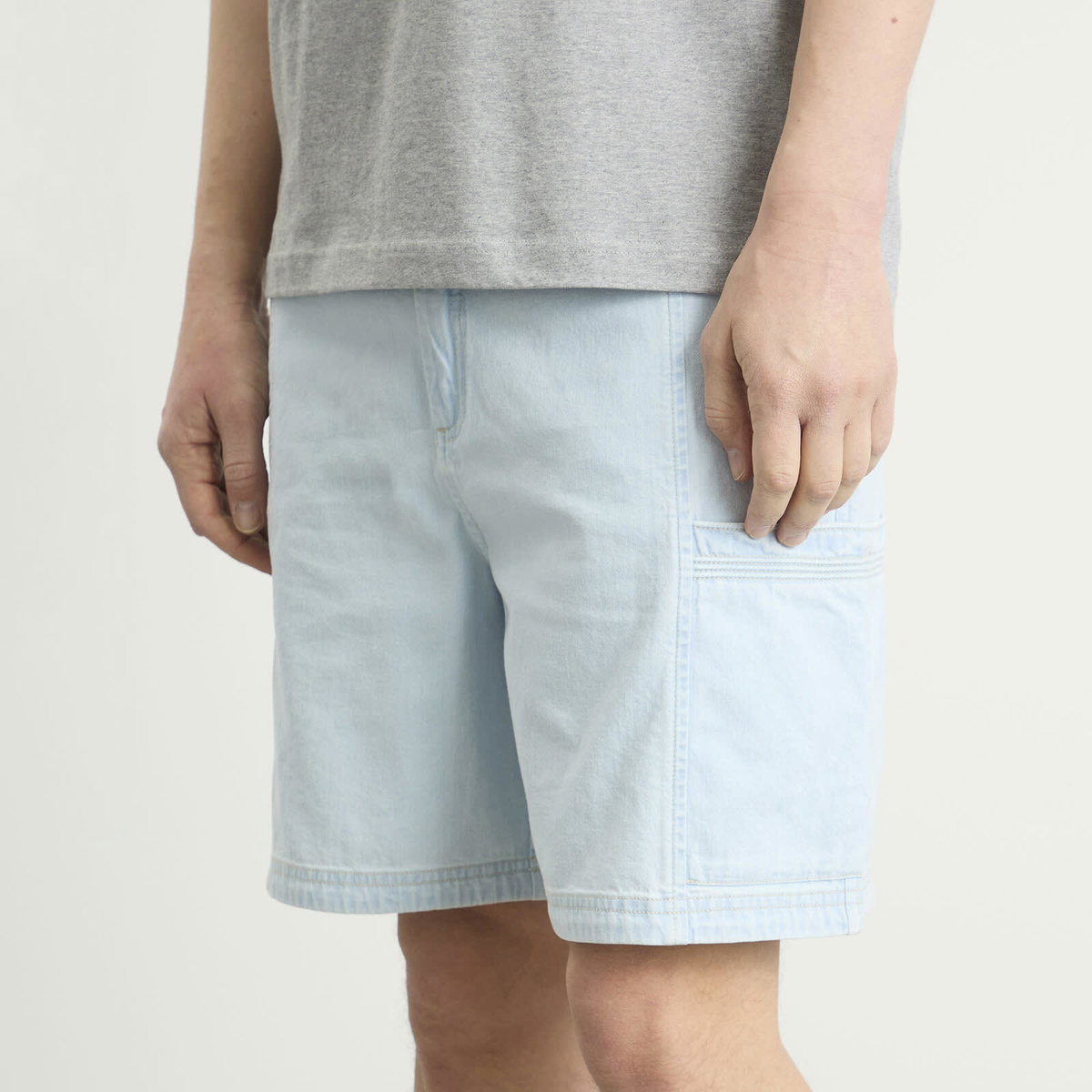 Folk Men's Lunar Jean Short in Light Denim
