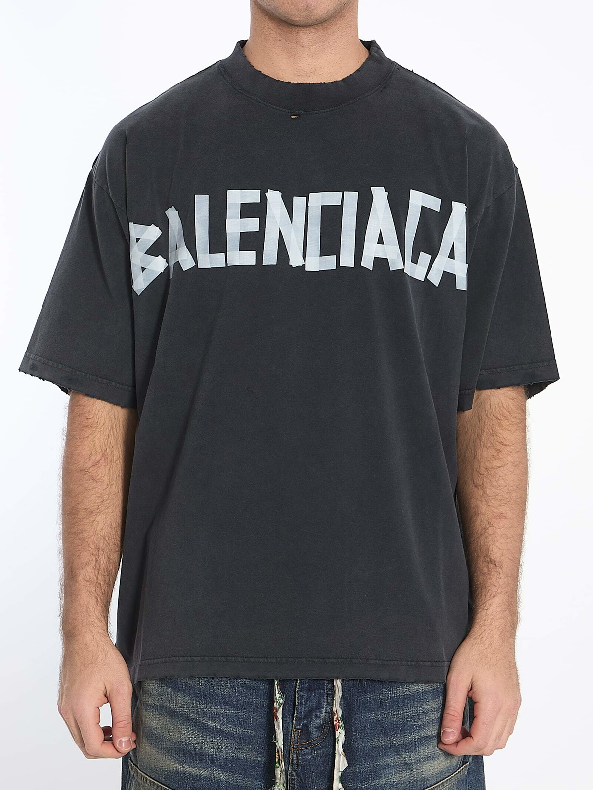 関税・送料込 BALENCIAGA Tape Type Tシャツ ホワイト の ウィメンズ Security Tape Logo Tシャツ オーバー
