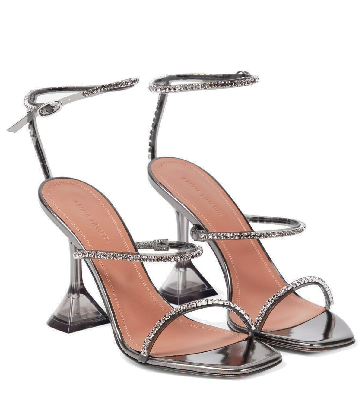 amina muaddi gilda sizing