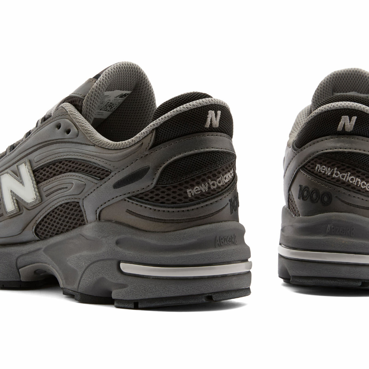 New Balance 1000 Sneaker in Black Metallic