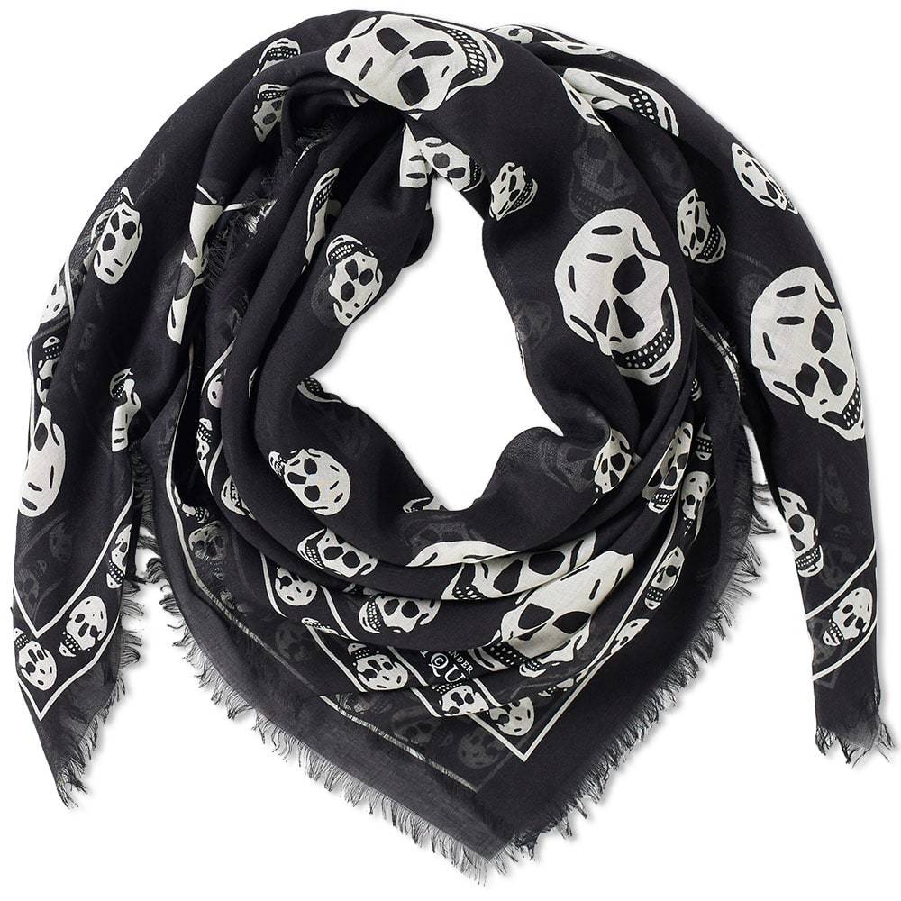 Mcqueen shop skull scarves