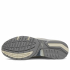 New Balance 992 Sneaker in Shadow Grey