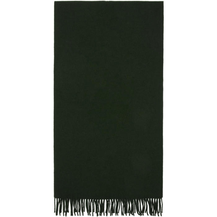 Photo: Ã‰ditions M.R  Green Wool Scarf 