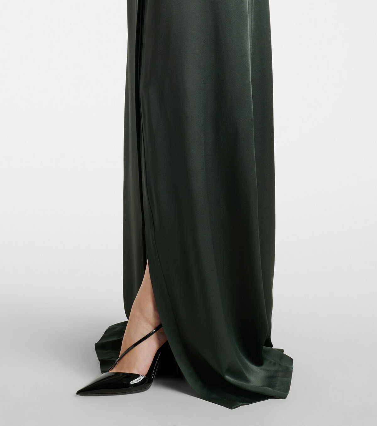 Tom Ford Belted satin crêpe halterneck gown