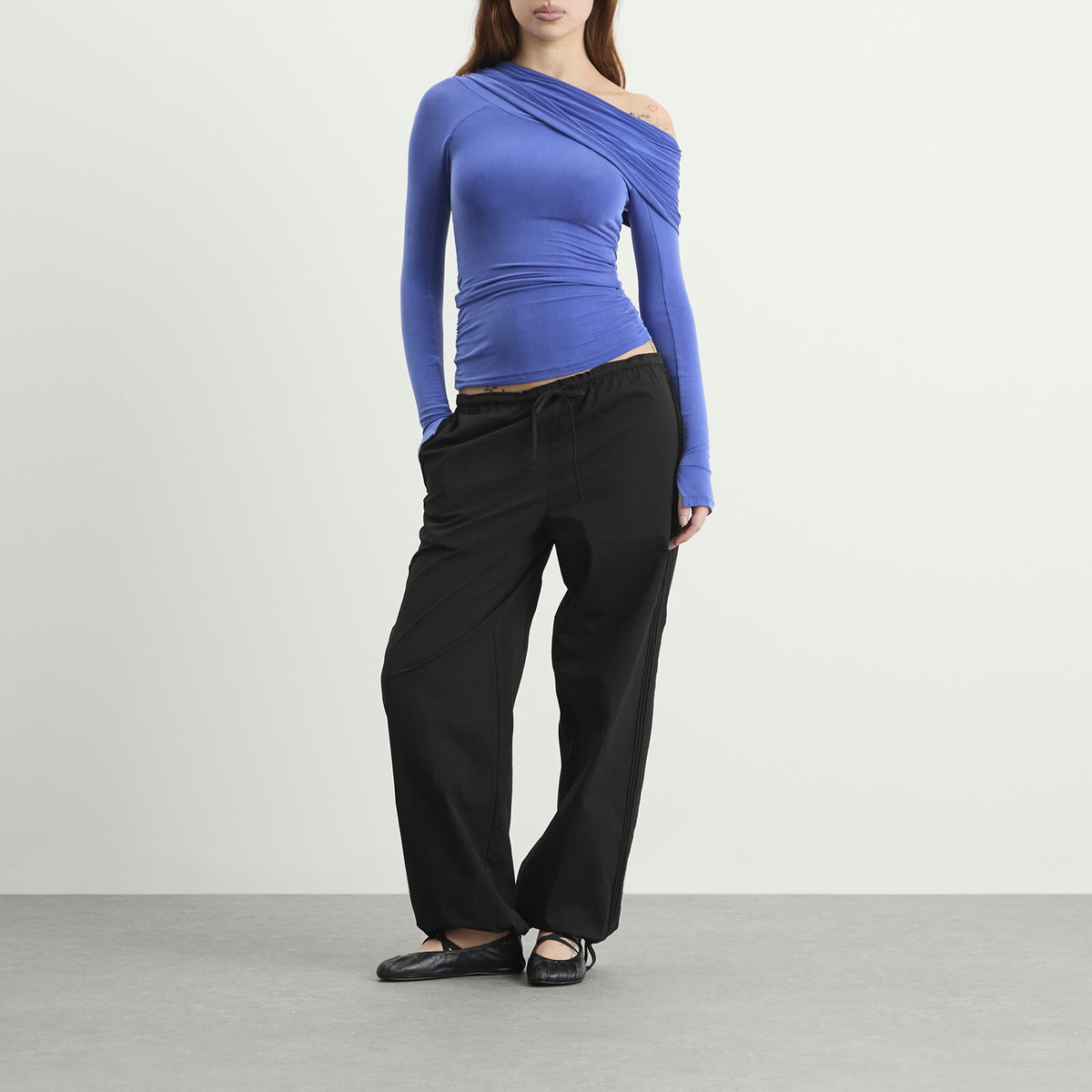 Peachy Den Women's Renee Trouser in Onyx