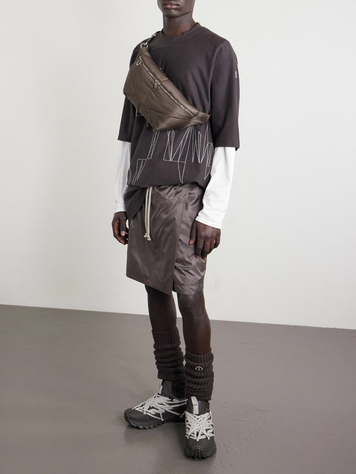 Rick owes money belt ボディーバッグ Rick Owens Bumbag Leather Belt Bag | Black | FARFETCH CA