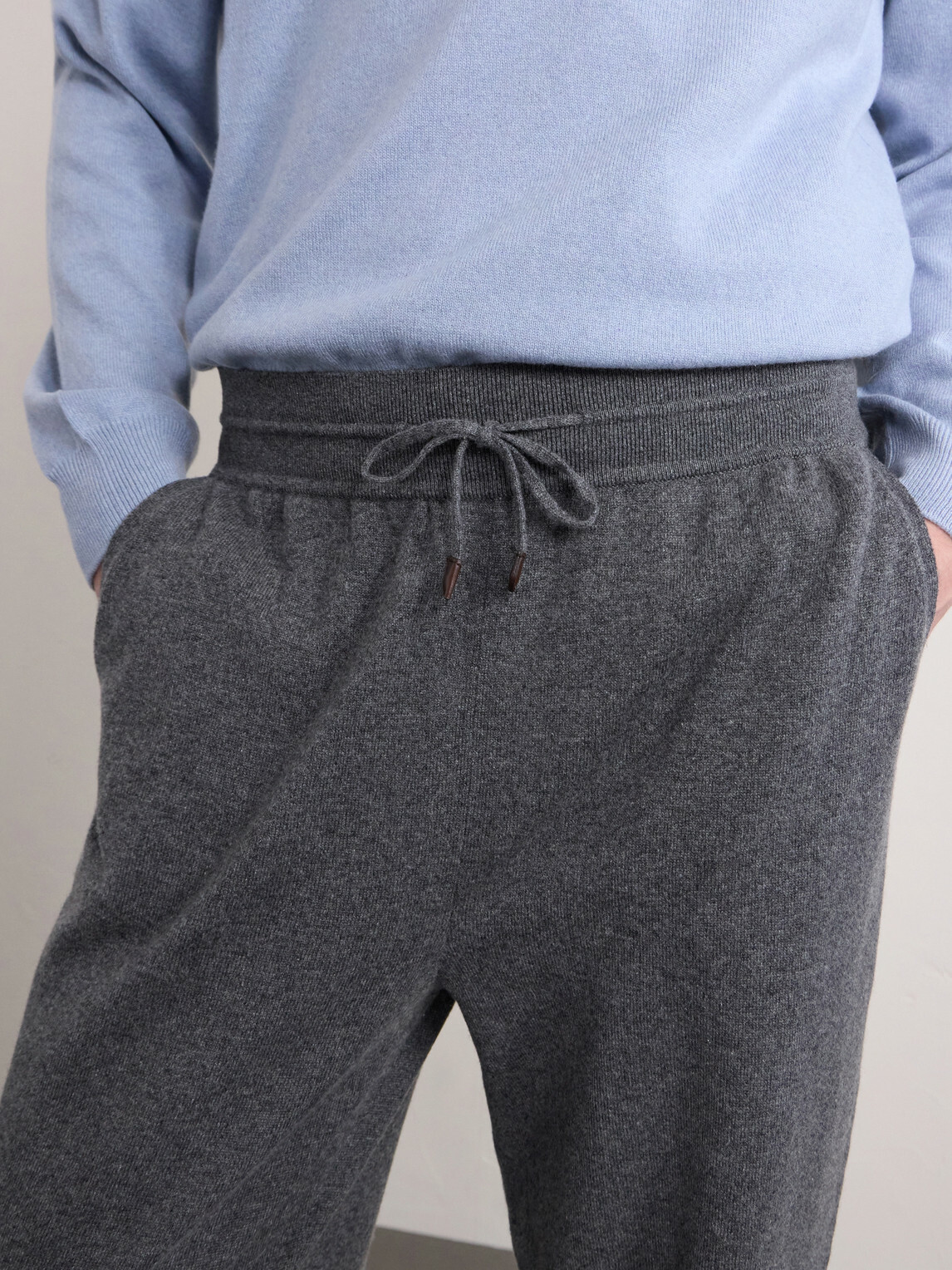 Loro Piana - Merano Tapered Cashmere Trousers - Gray