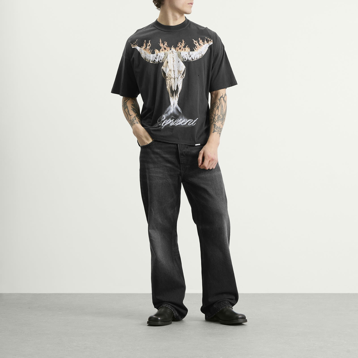 Represent Men's British Cowboys T-Shirt in Stained Black