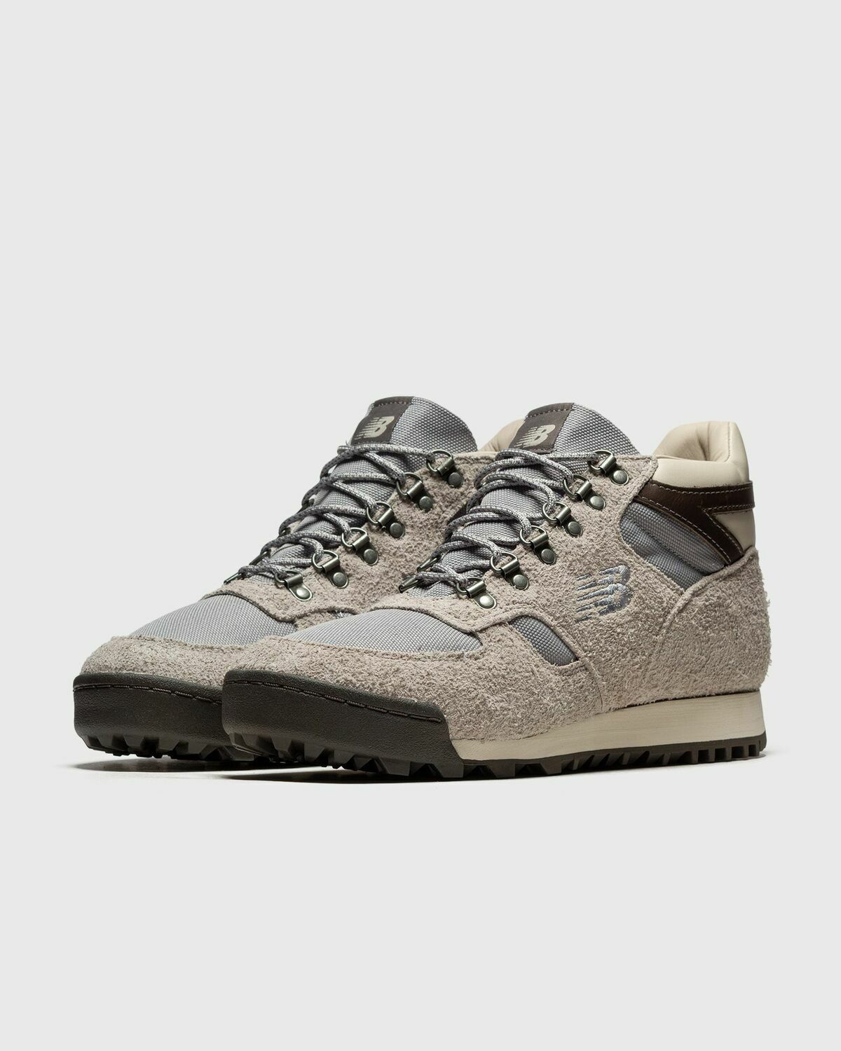 New balance boots store men grey