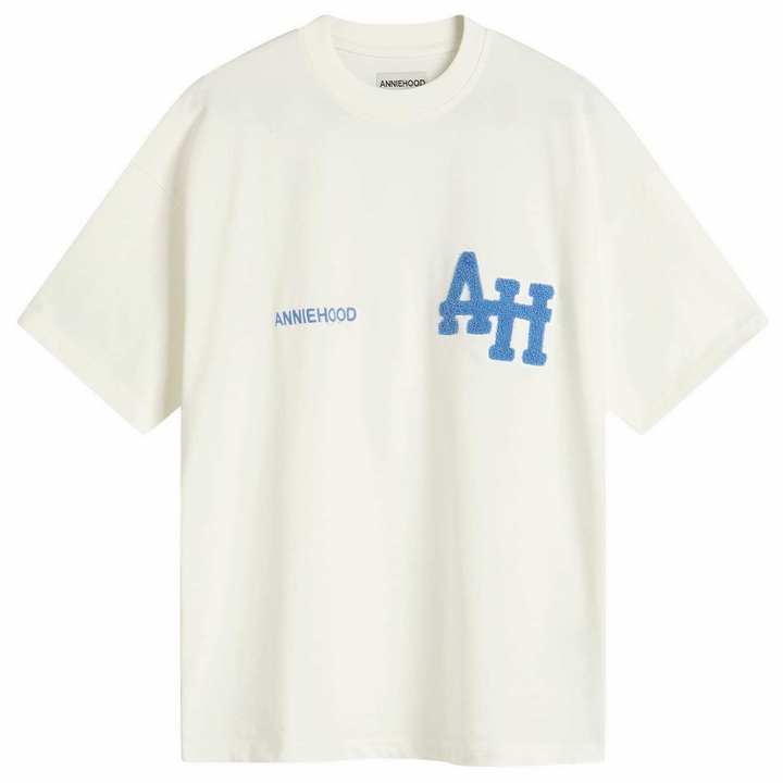 Photo: ANNIE HOOD Men's College T-Shirt in White