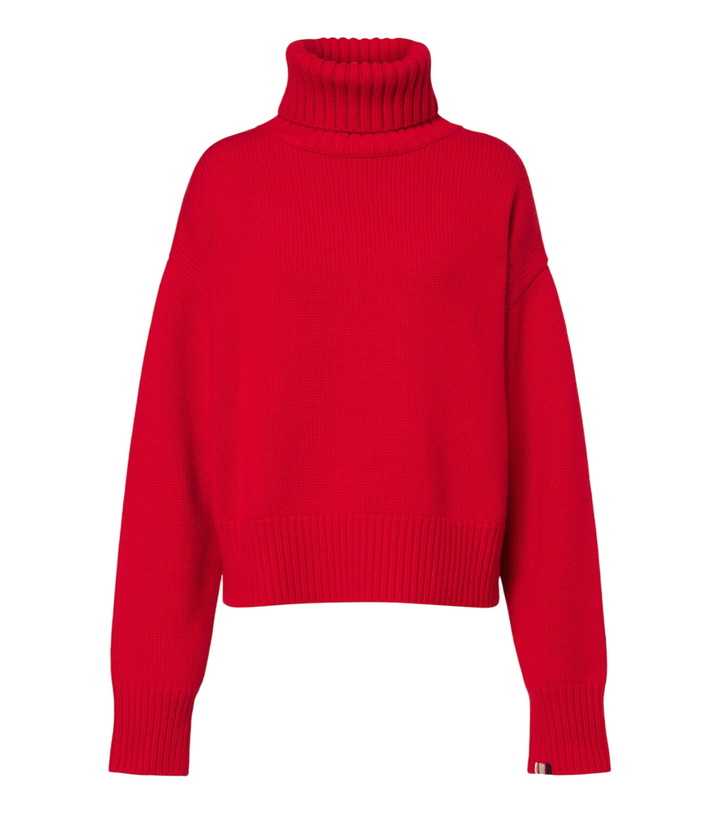 Photo: Extreme Cashmere N°434 Crop Xtra cashmere turtleneck sweater