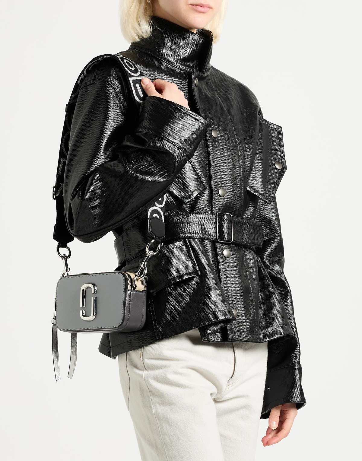 Marc Jacobs Womens Cross-body bag in Grey