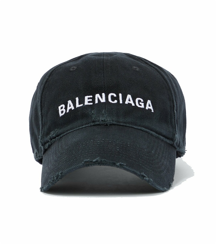 Photo: Balenciaga Logo cotton baseball cap