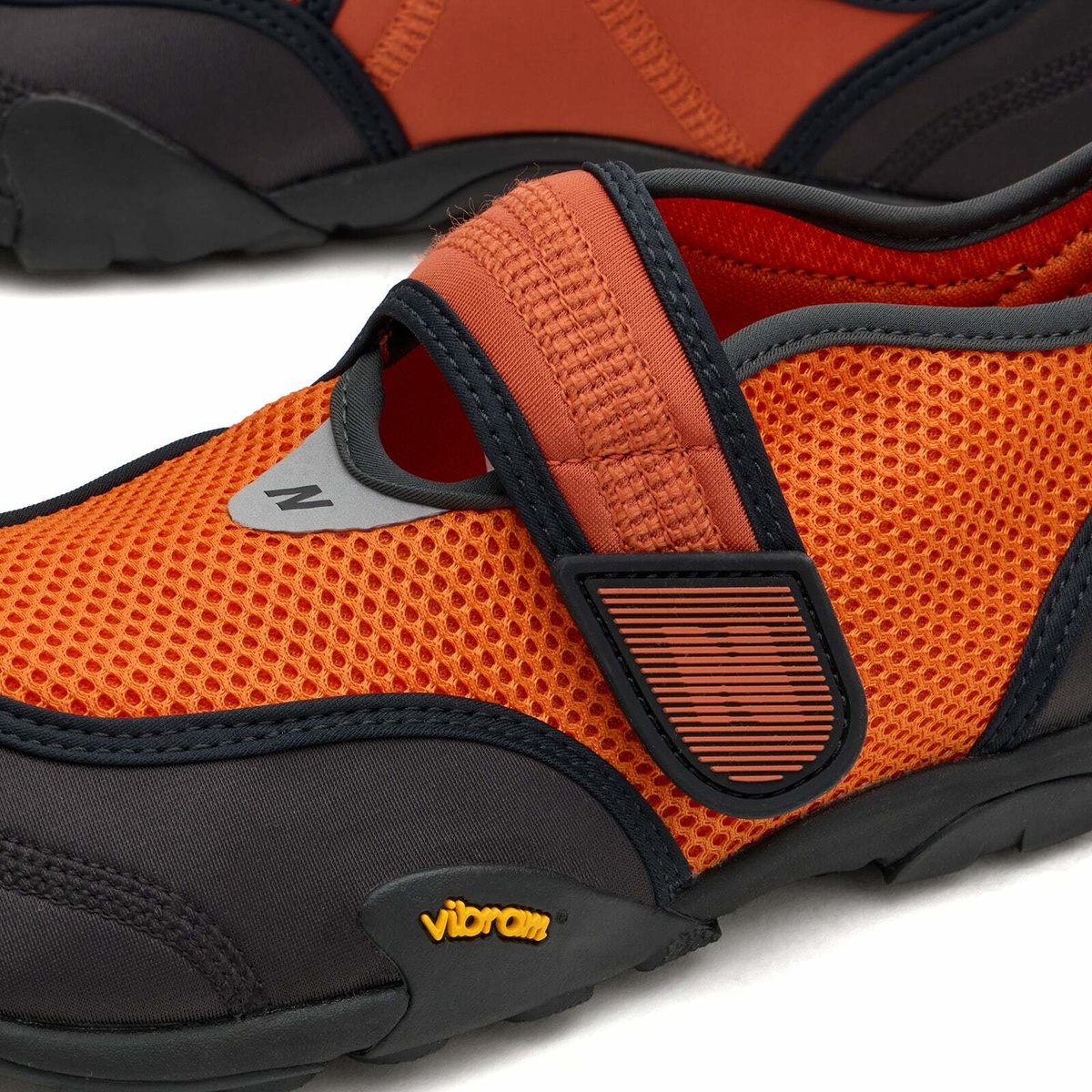 New Balance x Tokyo Design Studio MT2 Sneaker in Orange