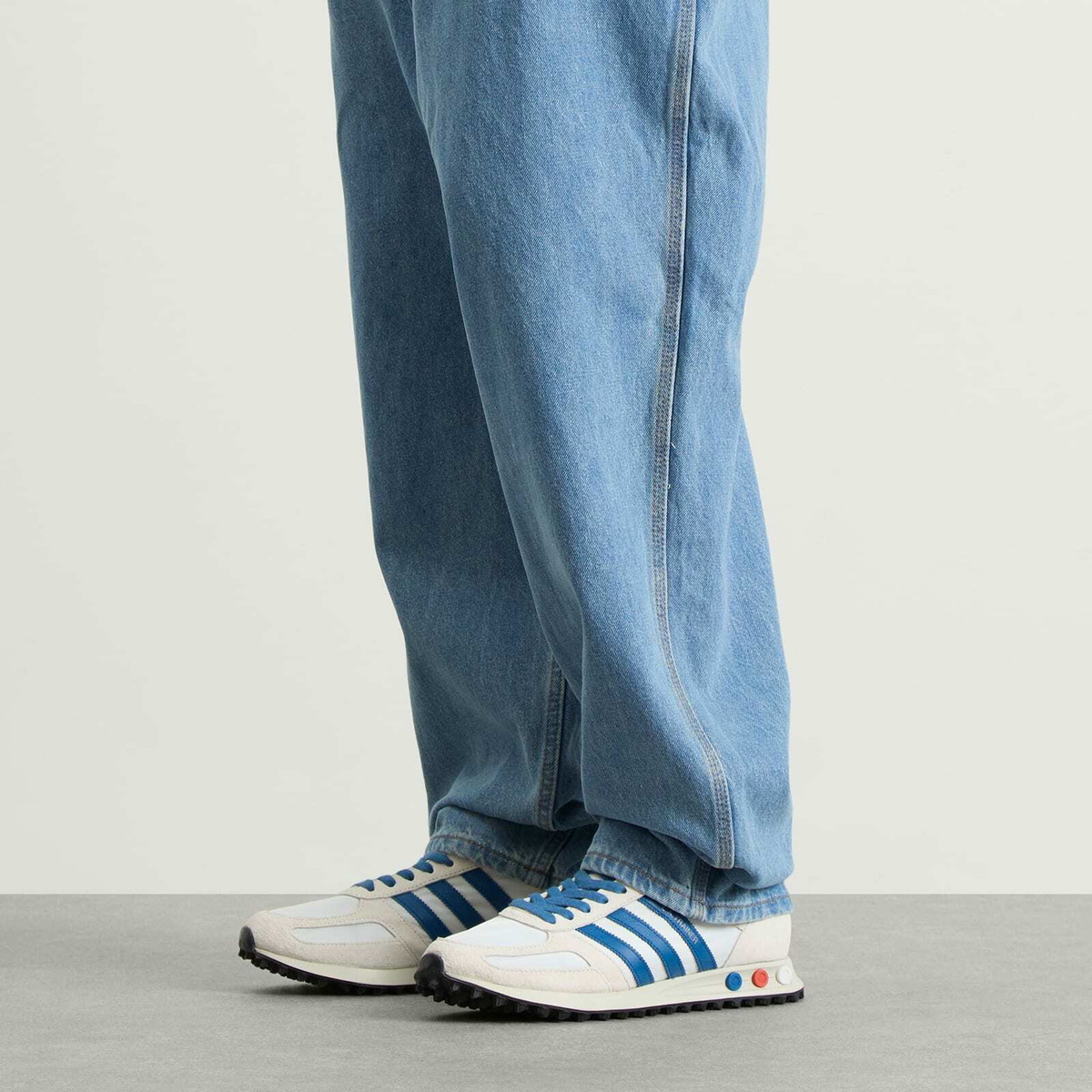 Adidas La Trainer OG Sneaker in Off White/Dark Marine/Crystal White