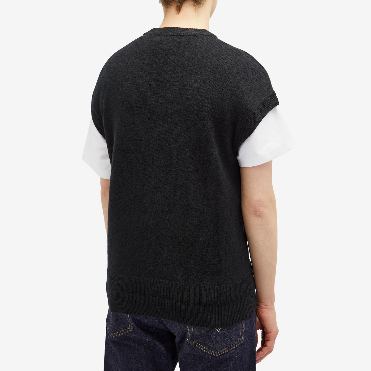 Fred Perry Men's Lambswool Knit Vest in Black