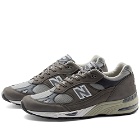 New Balance Men's M991GNS - Made in England Sneakers in Grey/Blue